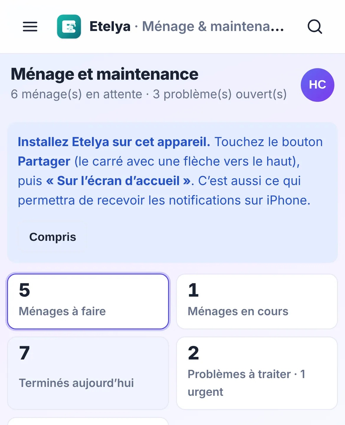 Etelya sur un iPhone : bandeau Installez Etelya sur cet appareil, qui explique le bouton Partager puis Sur l’écran d’accueil
